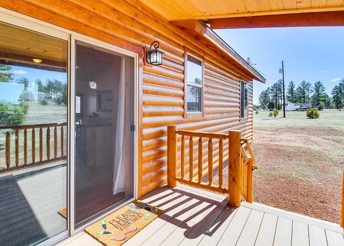 Hike + Snow Play! W/ Fireplace Holiday home