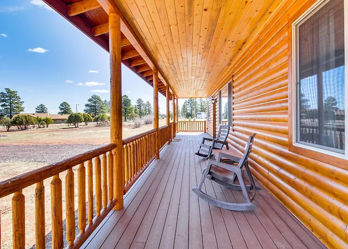 Hike + Snow Play! W/ Fireplace Holiday home
